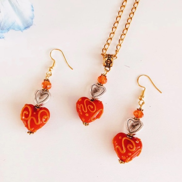 Red beaded heart necklace set - Picture 2 of 5